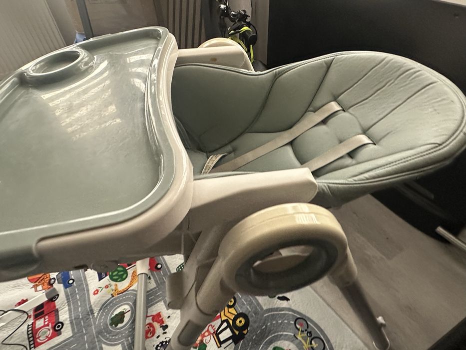 Scaun de masa bebe smyk