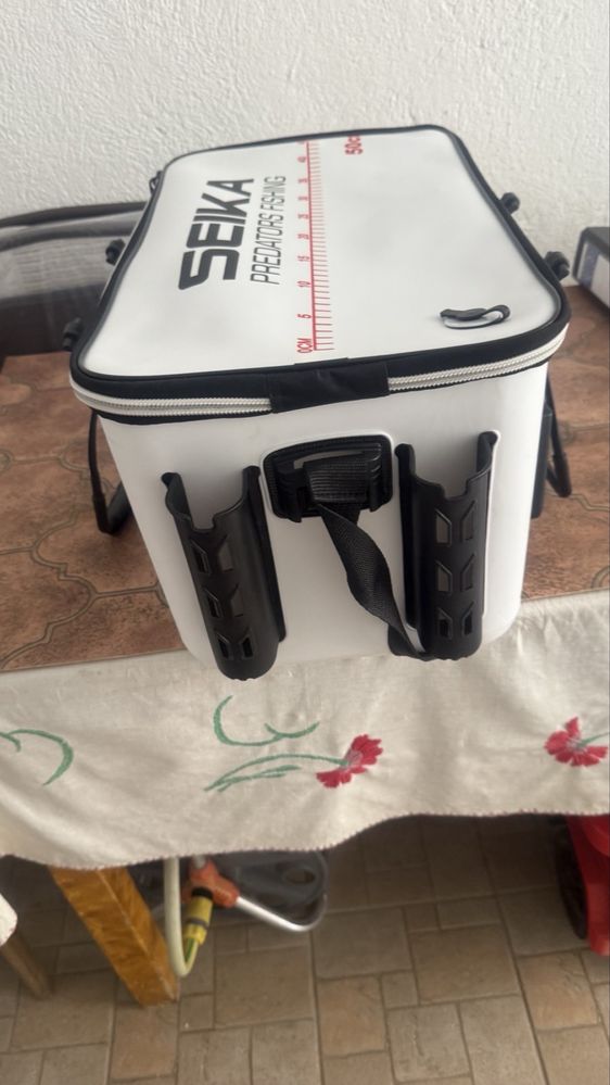 Твърда чанта Tubertini Seika Predator за въдици 50см