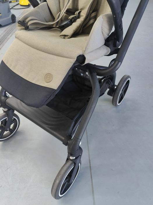 Carucior copii Cybex Eezy S Twist 2+ cu accesorii