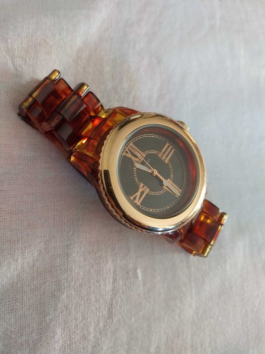 Часовник в перфектно състояние