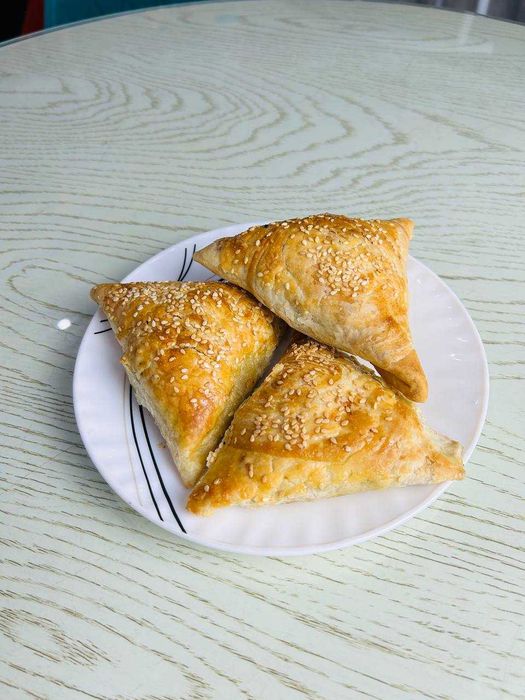 Domashniy somsa sotamiz