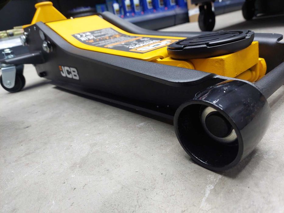 Хидравличен крик нископрофилен - 2.5 и 3 тона JCB