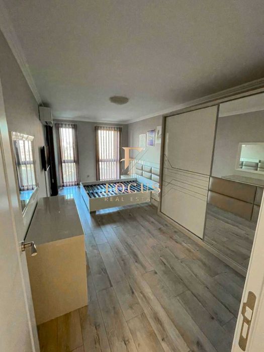 Продава се Тристаен апартамент в Пловдив, Христо Смирненски - 136 кв.м за 1854 €/кв.м - Снимка #3