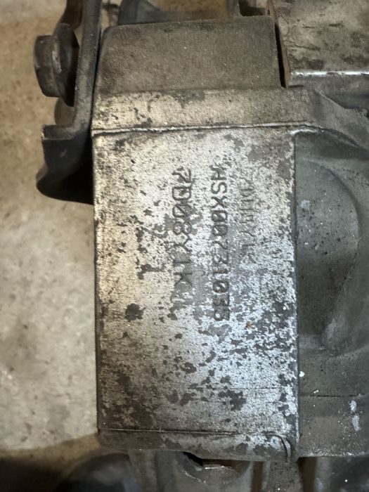 Скоростна кутия Ауди А6 Ц6 4ф 2.4 Audi A6 C6 4F 2,4 petrol HSX