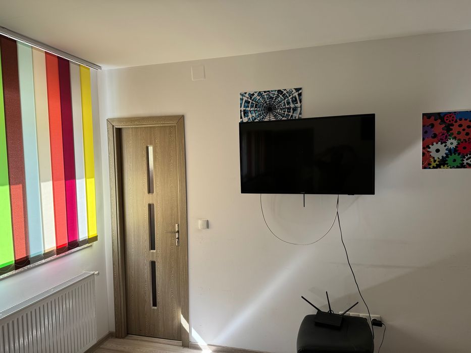 Inchiriez spatiu 26 mp in Obcini cu destinatie birou/salon/etc