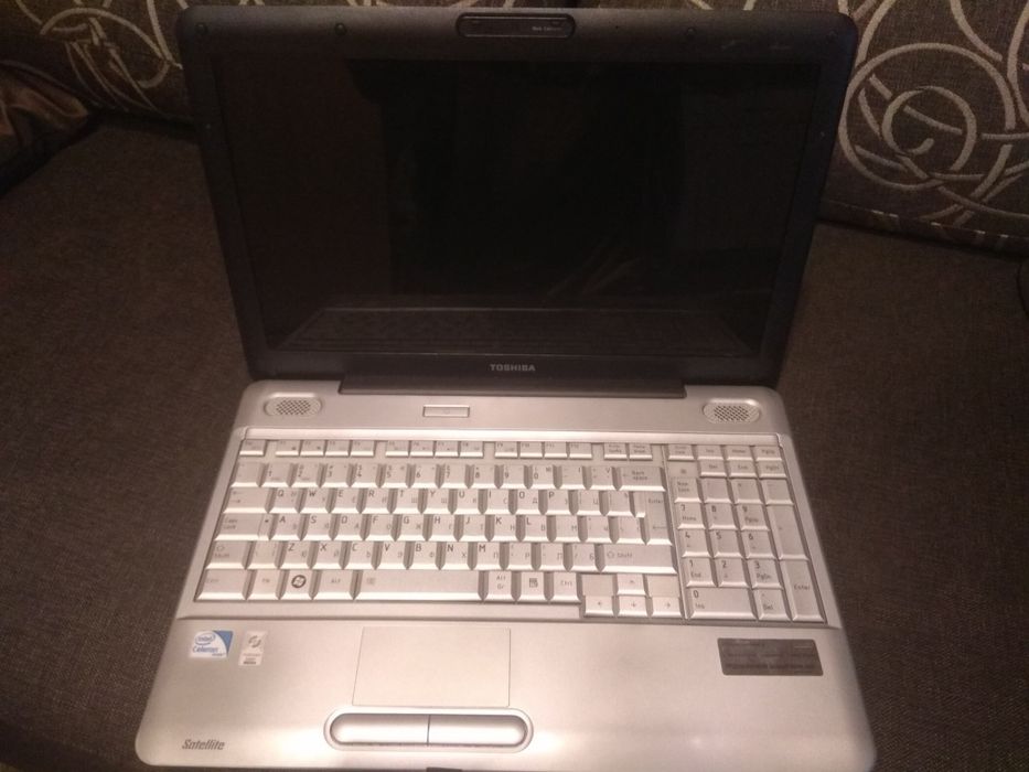 Лаптоп Toshiba satellite