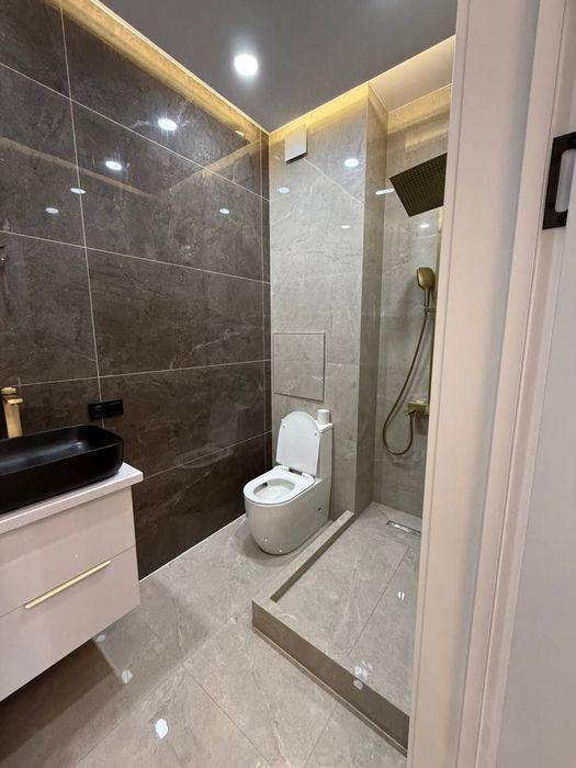 Продаётся квартира в новостройке в Яккасарайском районе