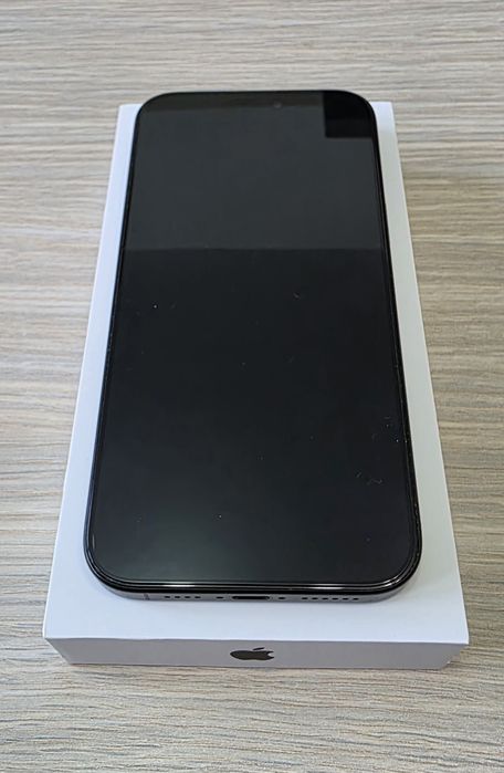 Iphone 16 PRO MAX, 256GB, Black Titanium, 100% BATERIE - GARANTIE