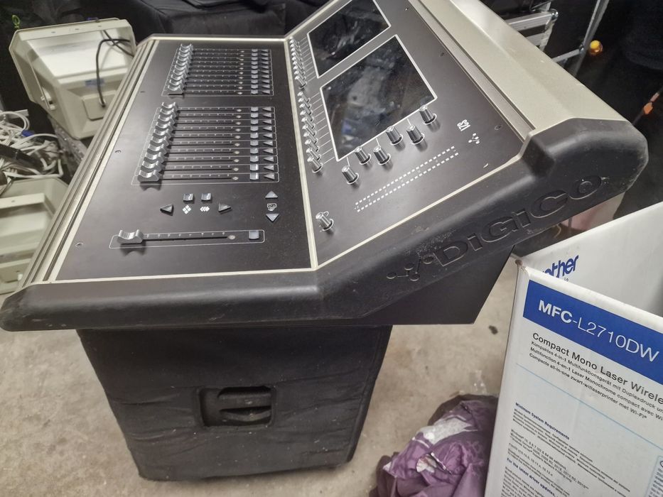 Vand mixer digital DIGiCo S21