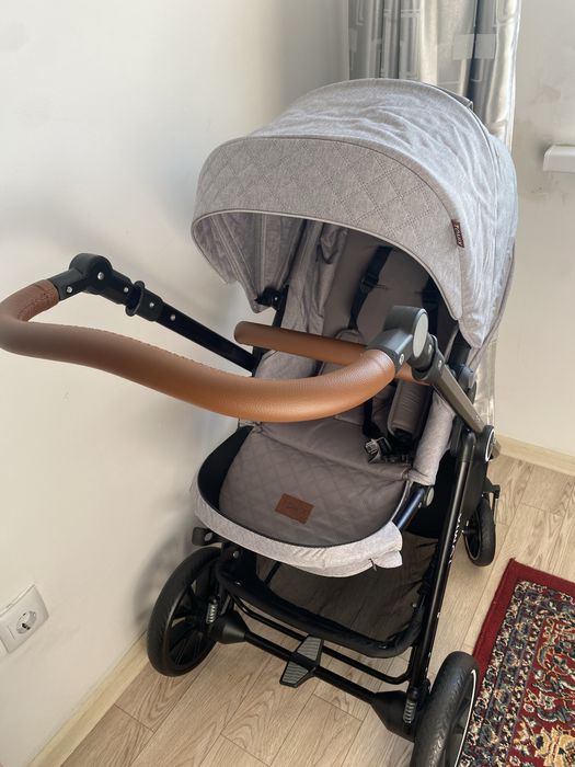 Коляска 2в1. Всесезонная в отличном состочнии