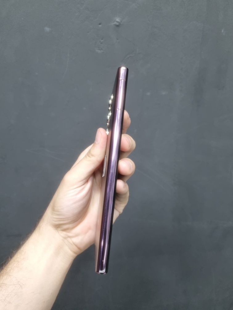 Samsung galaxy s22 ultra vetnam ideal holatda sotiladi