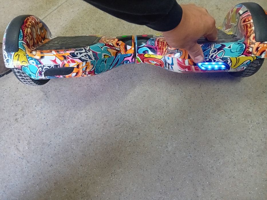 Vând  hoverboard