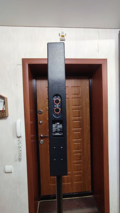 Продам Сабвуфер RCF