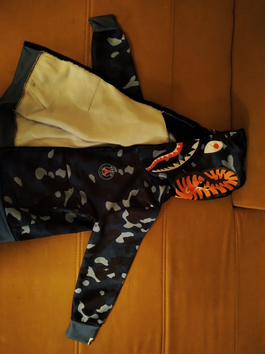 суичър модел BAPE - Х PSG sport