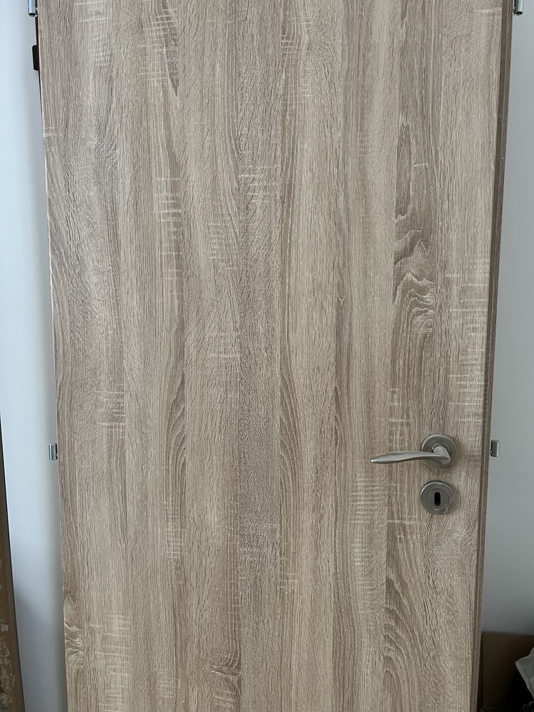 Интериорна врата