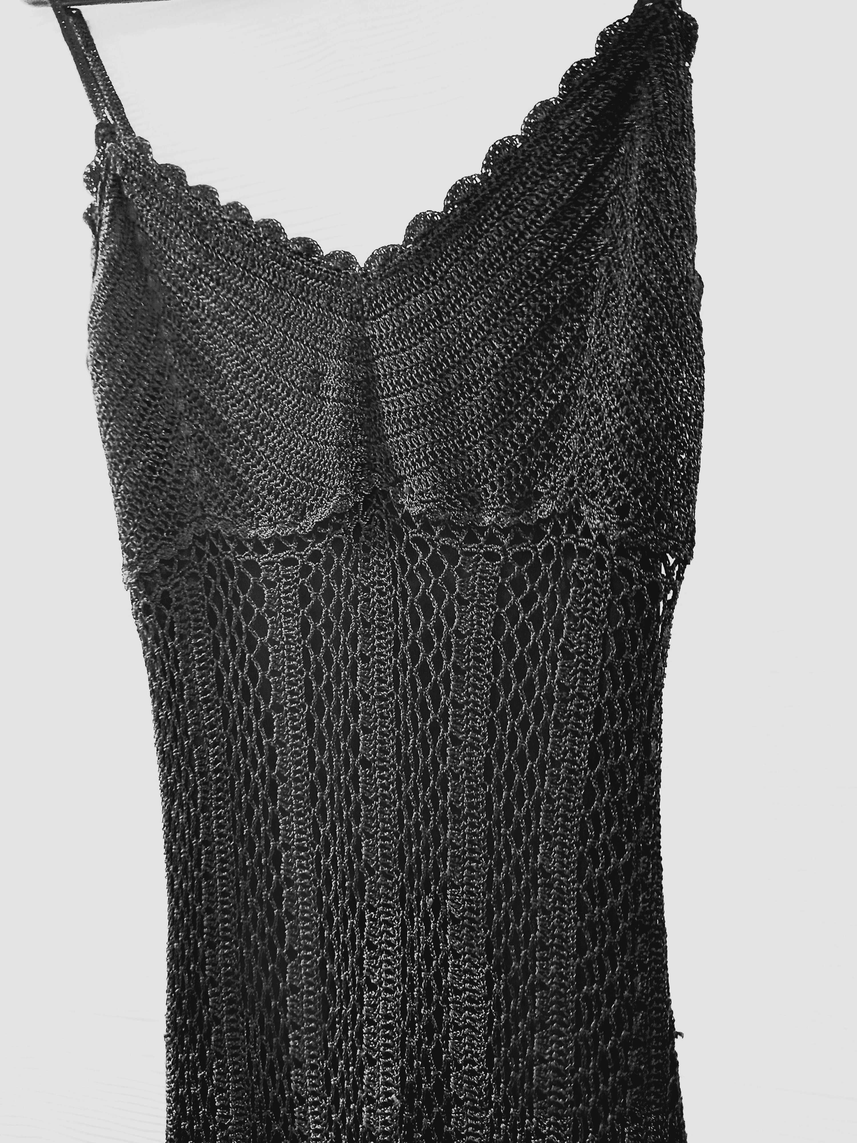 Rochie ZARA neagra tricotata deosebita, marime M