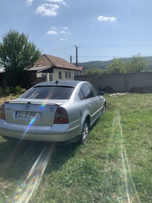 Vand sau schimb 2 passat uri b5.5