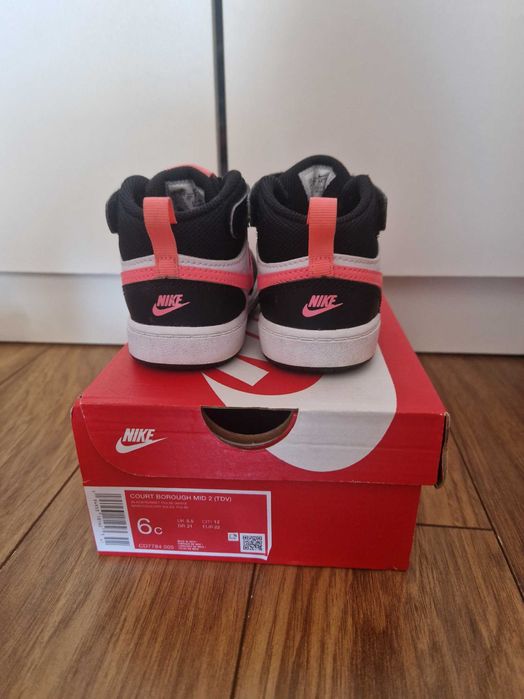 Обувки за момиче Nike, Clarks, Superfit