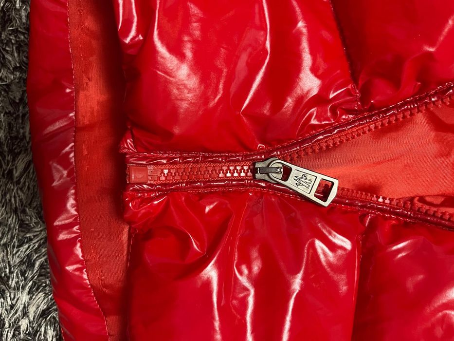 Geaca Moncler - marimea M