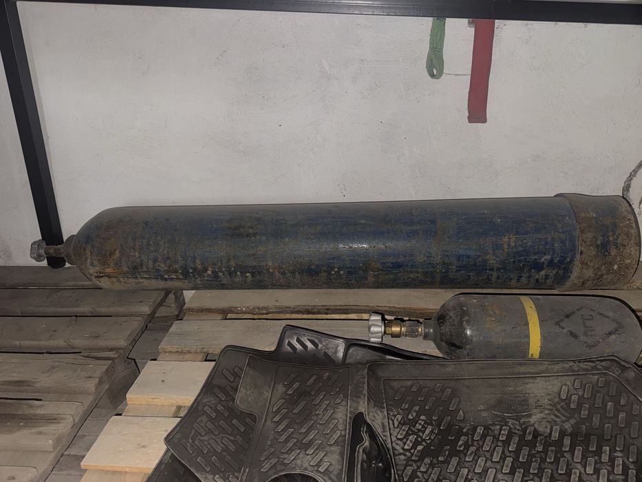 Продам кислородный баллон