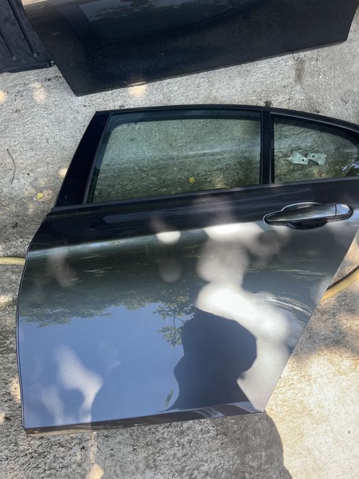 Врати бмв ф30 ф31 врати bmw f30 f31 врата 3 та серия