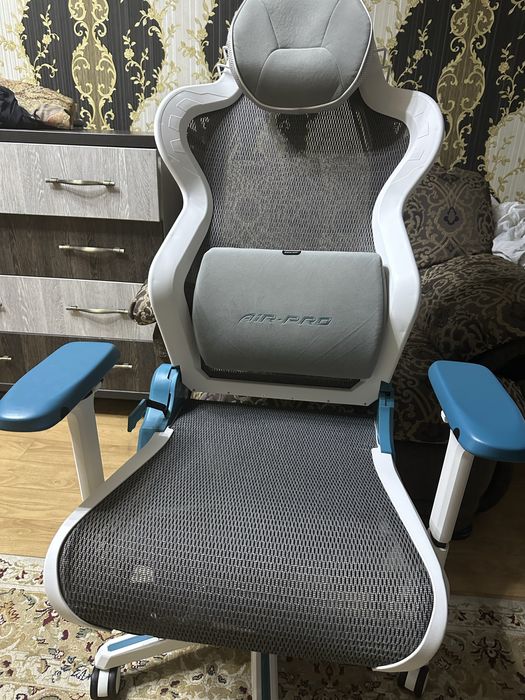 Компьютерное кресло DXRACER Air-Pro