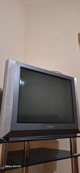 Panasonic televizor patsitavka qushib beriladi