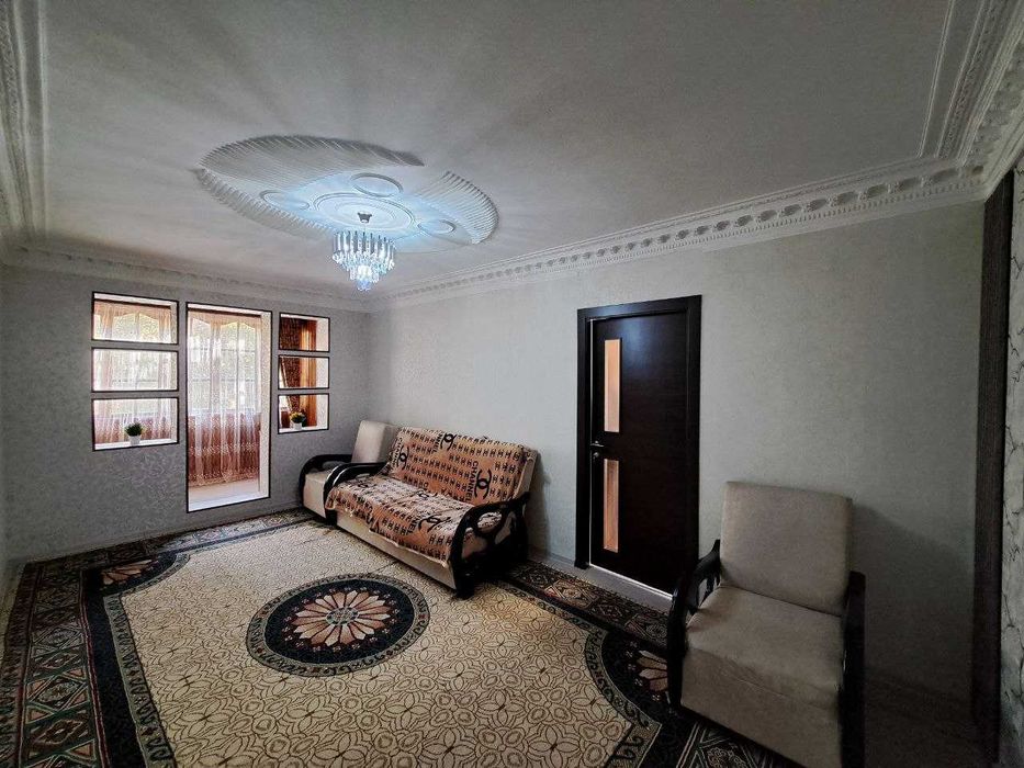 2х комнатная квартира на 2 этаже, Партсъезд