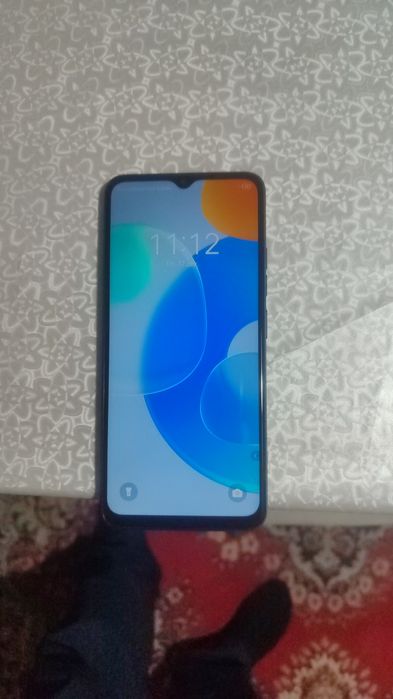 Смартфон tecno spark