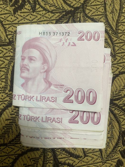 Грузинские лари отдам в добрые руки