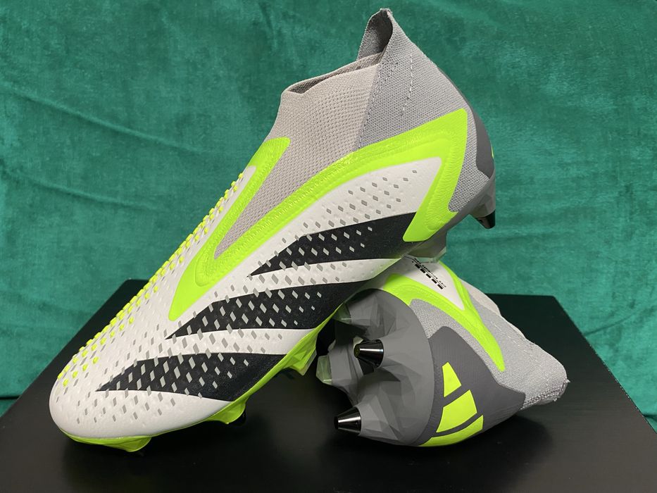 Ghete de fotbal adidas PREDATOR ACCURACY+ SG marimile 42 si 44