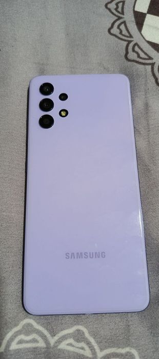Samsung  model A-32