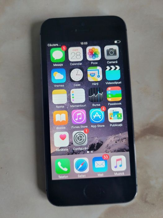 Vând Apple iPhone 5S gri, în stare f bună, cu bypass făcut /poze reale