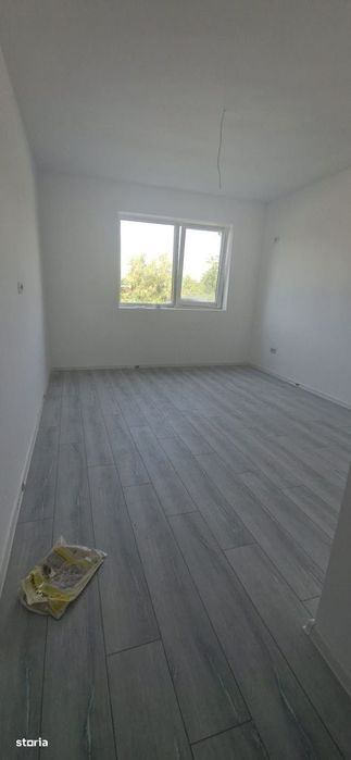 Apartament de 3 camere zona Metrou Aparatorii Patriei