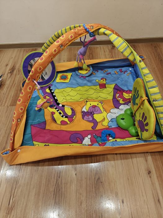 Коврик развивающий для малышей