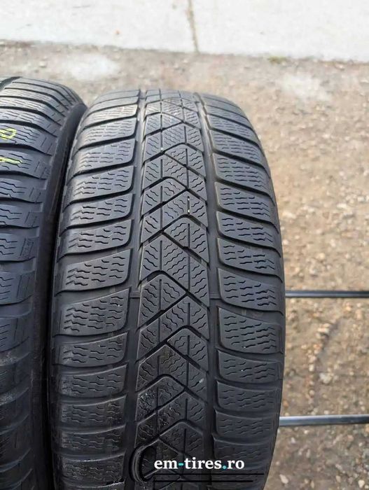 SET 2 Anvelope Iarna 205/60 R16 PIRELLI Sottozero 3 96H