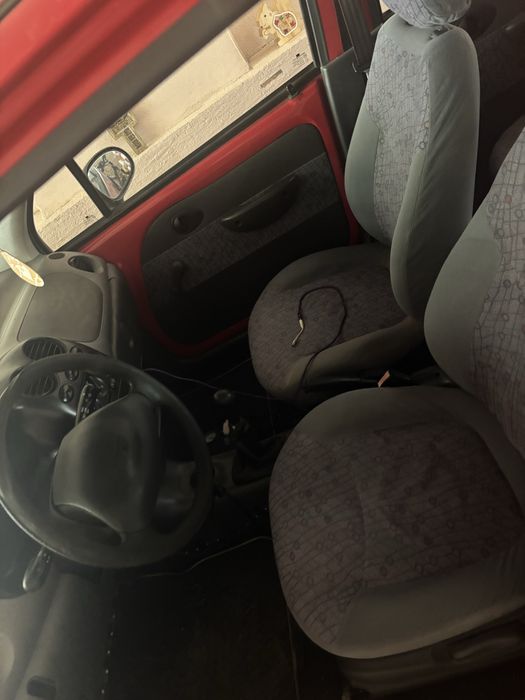 Vând sau schimb matiz daewoo in stare perfecta