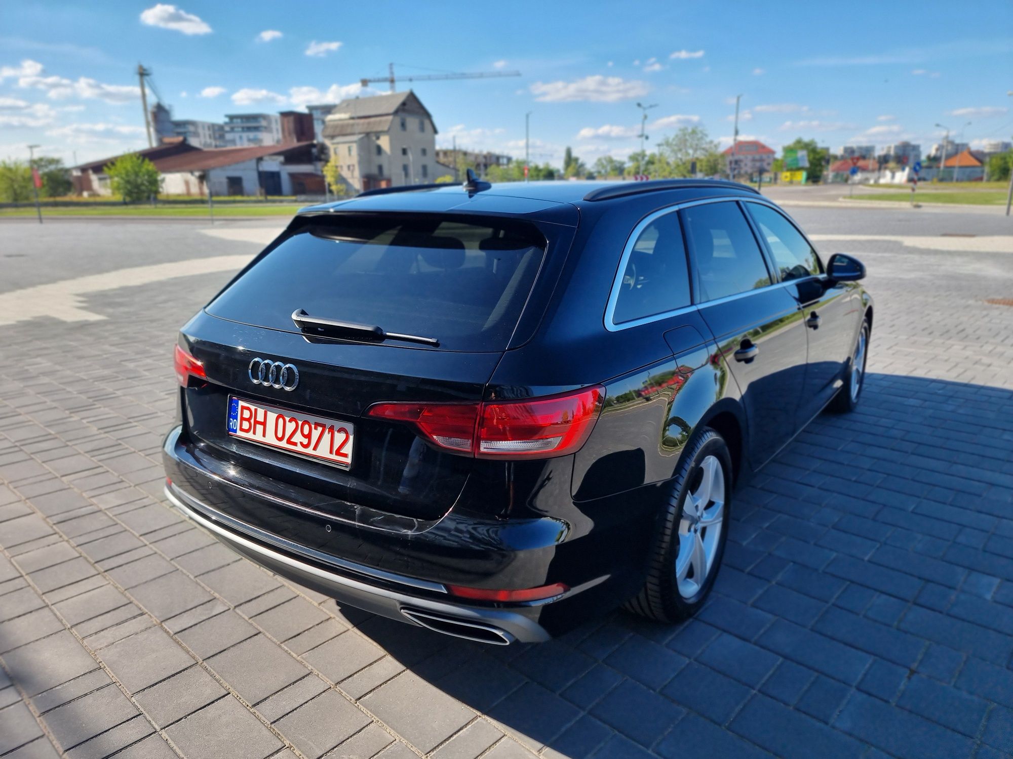 Audi A4 150 Cp, 02.2019, Virtual Cockpit, Keyless entry, 151 000  km