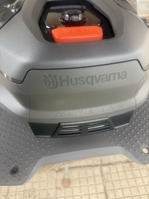 Husqvarna 410xe nera