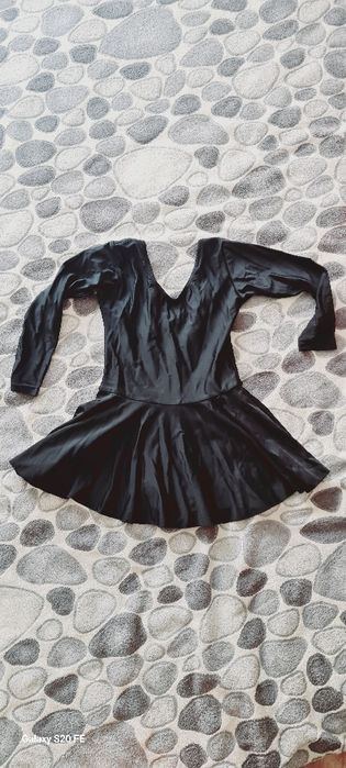 Продам купальник для гимнастики