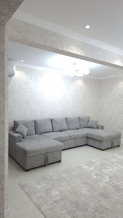 Продаётся 4-х комнатная квартира Яшнобад.район