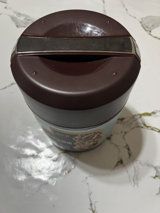 Термос для еды, объем 1,6 л. Новый