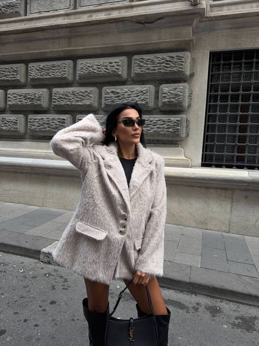 Сако тип палтенце налично в размер S/M/L