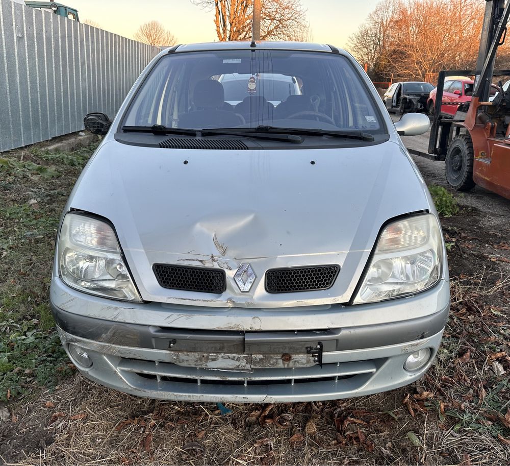 Renault Scenic 1.9DCI на части