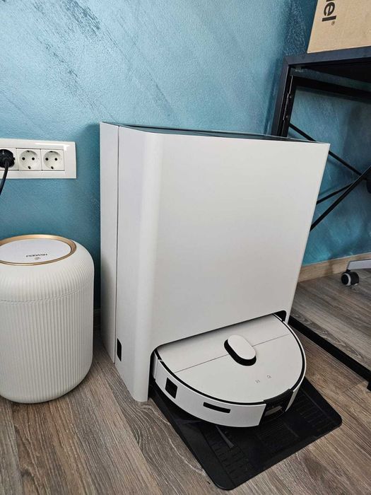 Aspirator robot Samsung Bespoke Jetbot AI, încă în garanție