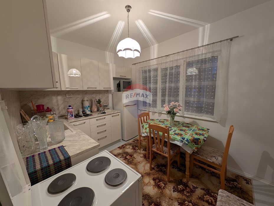 Дава се под наем Четиристаен апартамент в Варна, Чайка - 85 кв.м за 750 € - Снимка #7