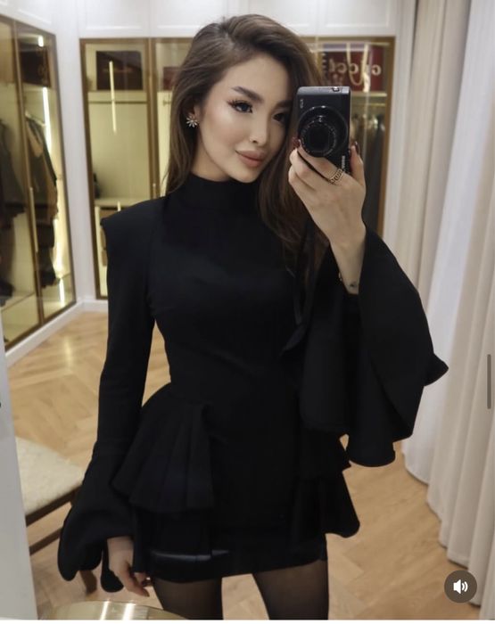 Продам новое платье