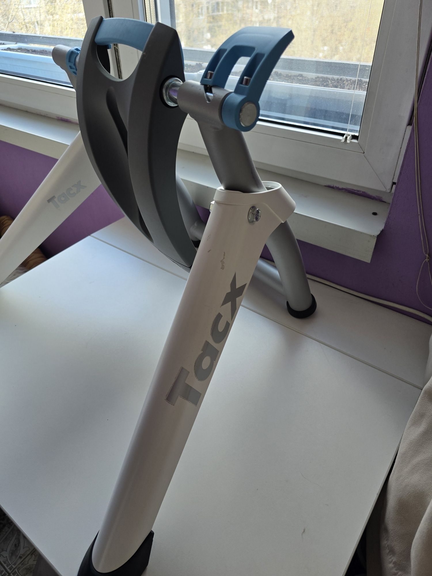 Tacx Flow Smart Trainer стойки за велосипед