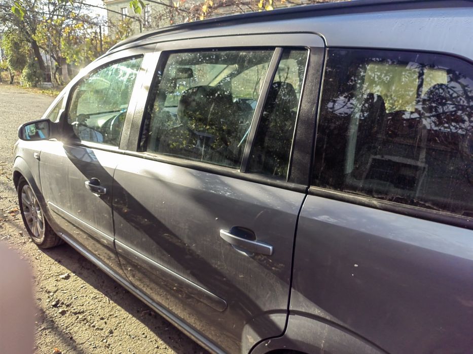 Vând opel zafira 2006