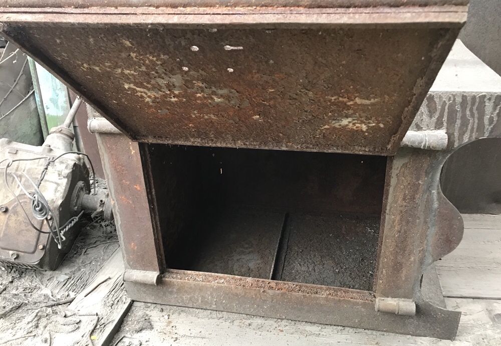 Продам сейф